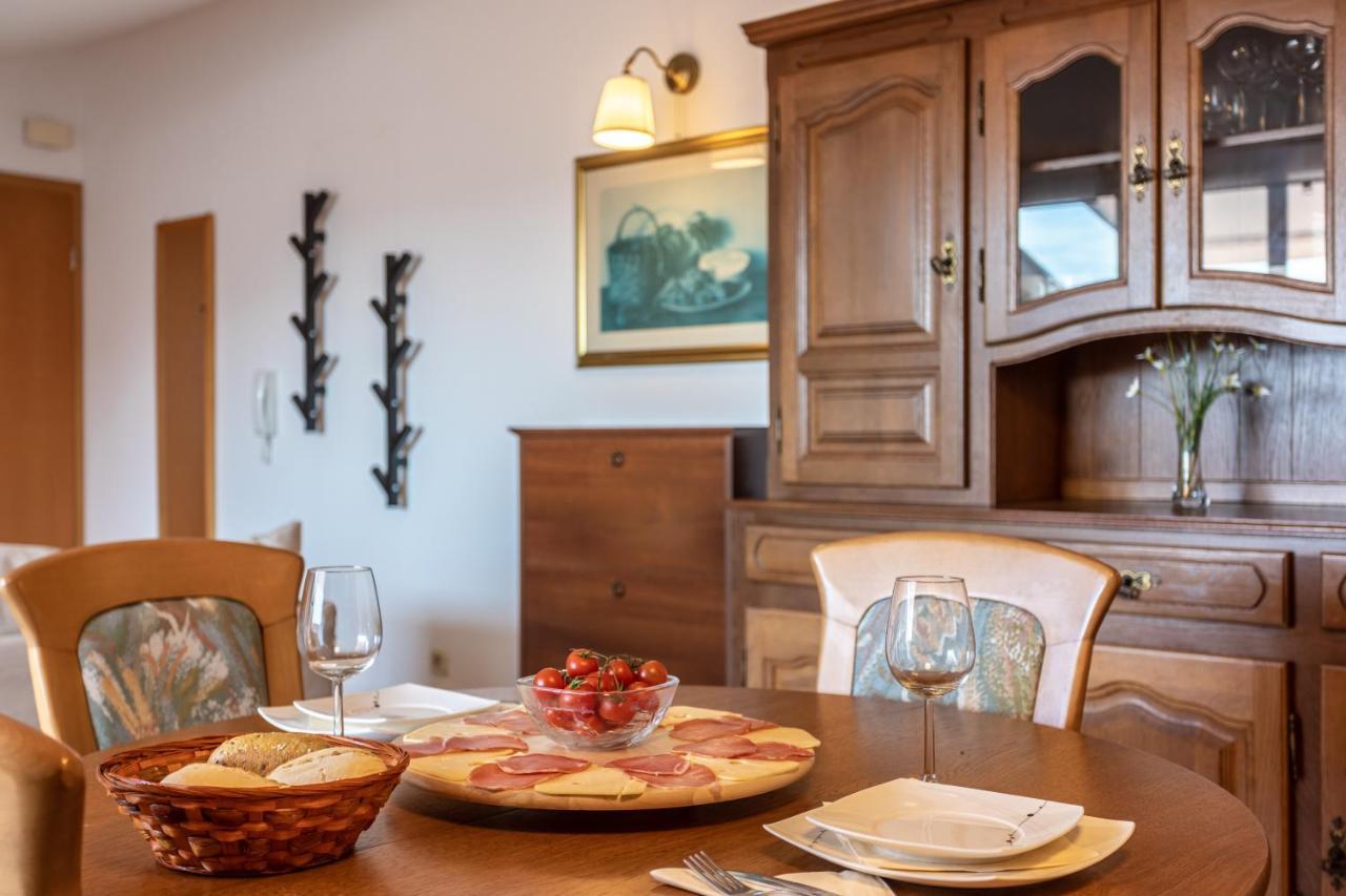 Apartment Tereza Malinska Ngoại thất bức ảnh