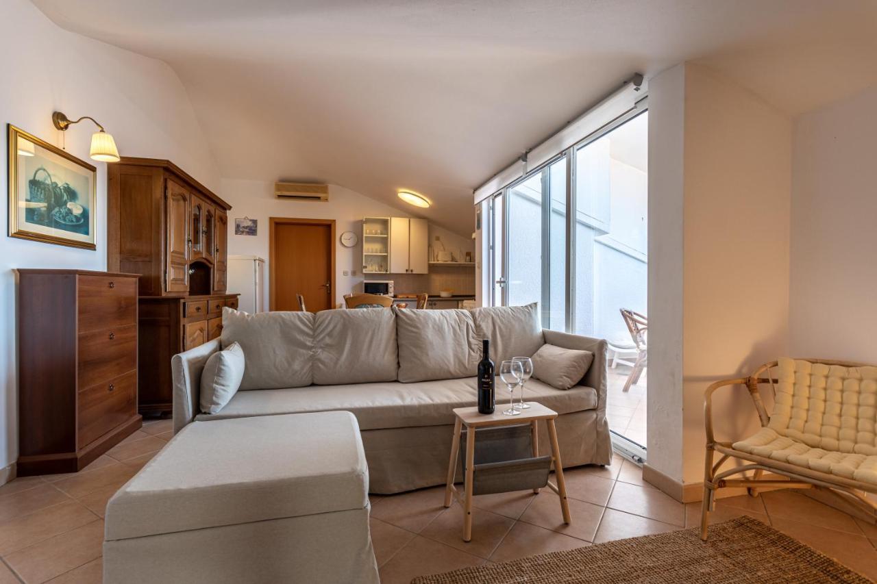 Apartment Tereza Malinska Ngoại thất bức ảnh
